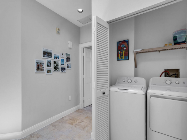 Three Bedroom Rental with Panoramic Ocean View in Islamorada